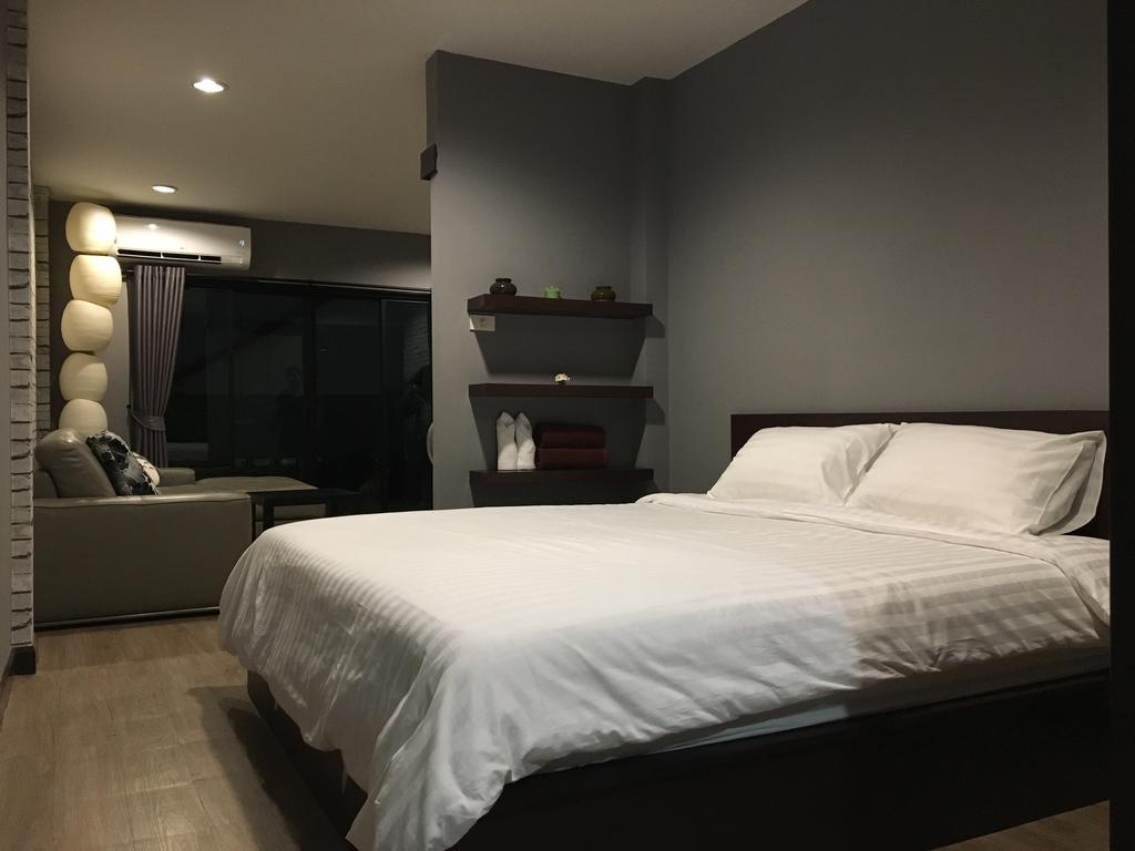 Rooftop Room Пак-Крет Экстерьер фото