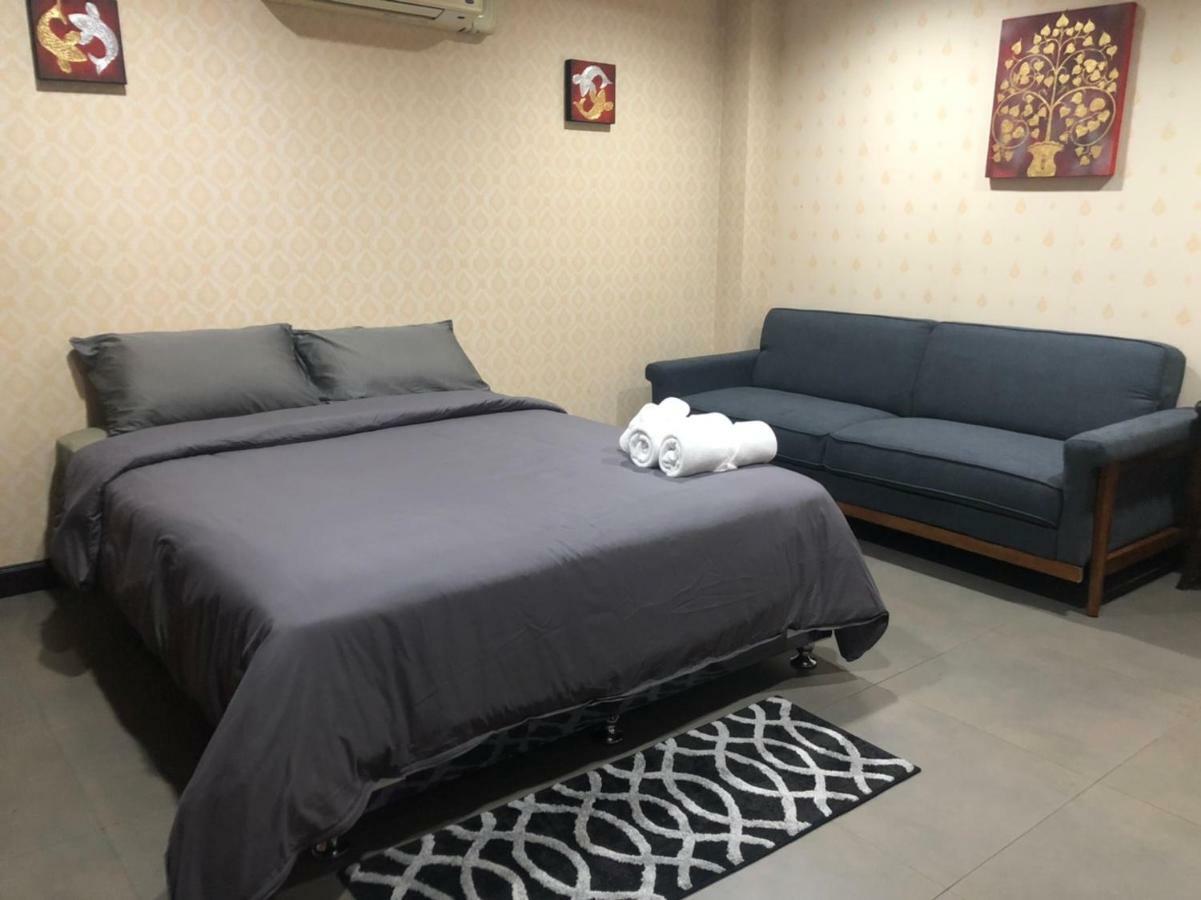 Rooftop Room Пак-Крет Экстерьер фото